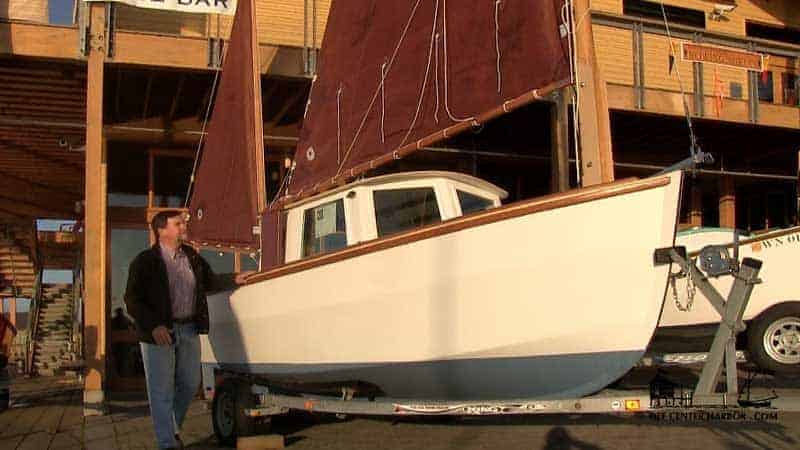 video: a trailerable motorsailer - new devlin boat lit'l coot