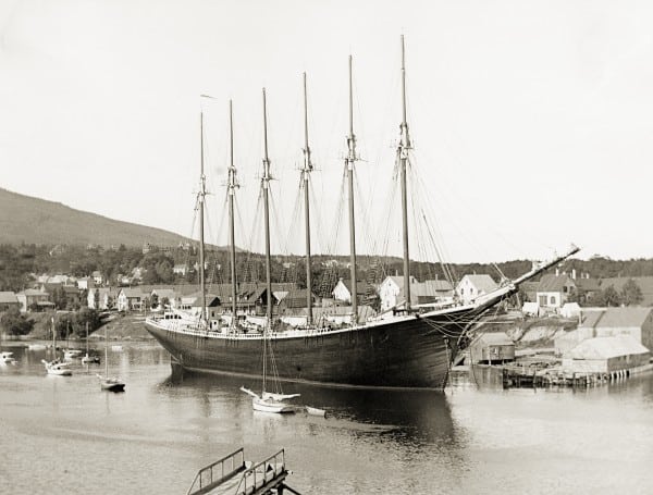 The 320’ coal schooner GEORGE W. WELLS, Camden, ME, 1900. LB2013.21.264