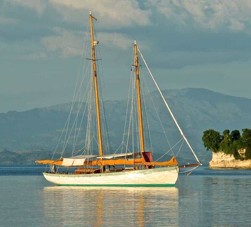 The wooden schooner CHARLOTTE at anchor at Île-à-Vache, Haiti