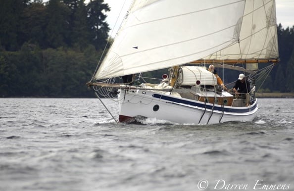Fatty Knees - My Favorite Dinghy, by Lin Pardey Off ...