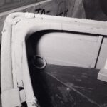 A natural crook with tapered arms.